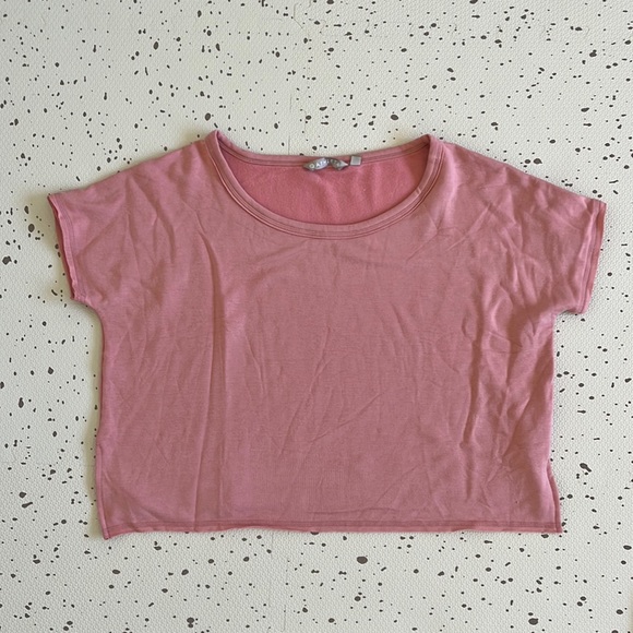 💘 ATHLETA - SOFT PINK UNWIND CROP SHORT SLEEVE SWEATSHIRT OVERSIZED TOP - Picture 1 of 6